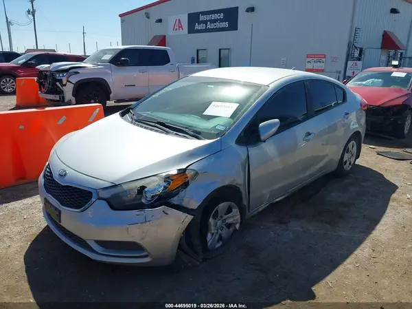 KNAFK4A65G5579916 2016 KIA FORTE - Image 2