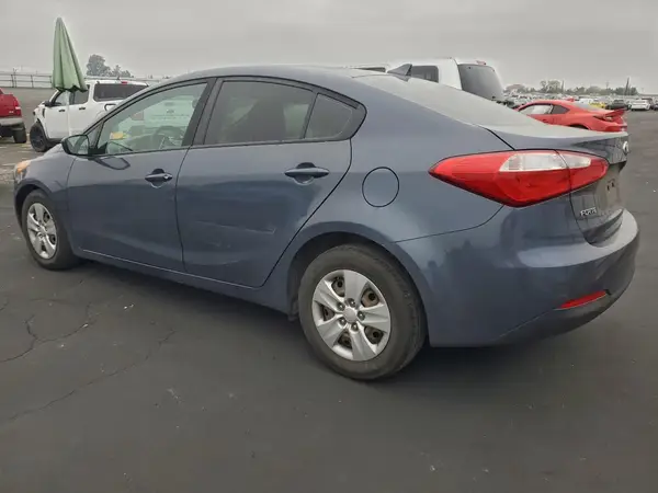 KNAFK4A65G5599146 2016 KIA FORTE - Image 2