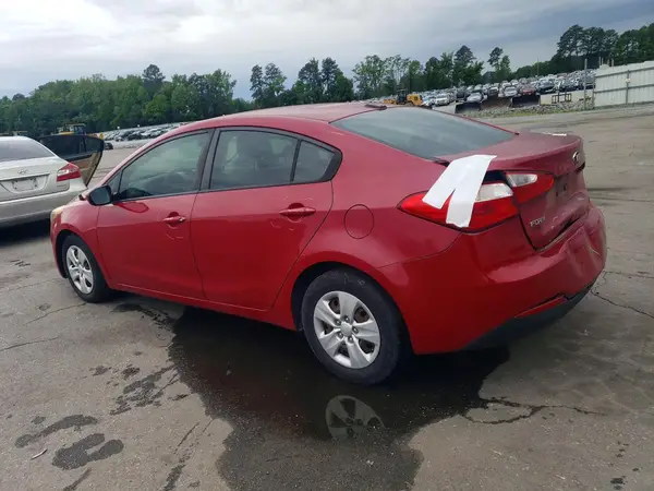 KNAFK4A65G5601462 2016 KIA FORTE - Image 2