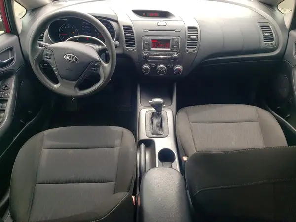 KNAFK4A65G5601462 2016 KIA FORTE - Image 8