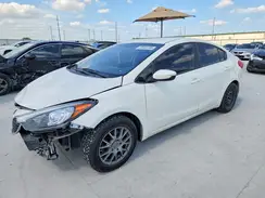 KNAFK4A65G5607004 2016 KIA FORTE