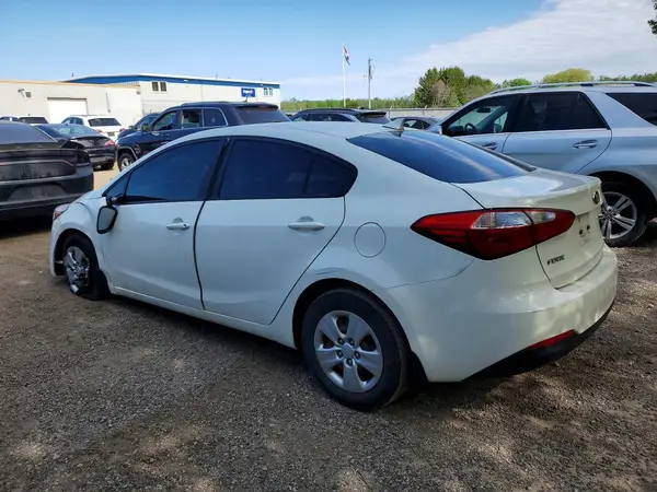 KNAFK4A65G5608833 2016 KIA FORTE - Image 2