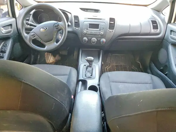 KNAFK4A65G5608833 2016 KIA FORTE - Image 8