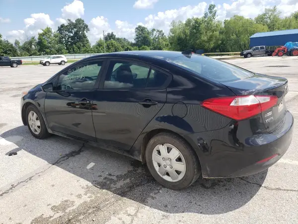 KNAFK4A65G5613496 2016 KIA FORTE - Image 2