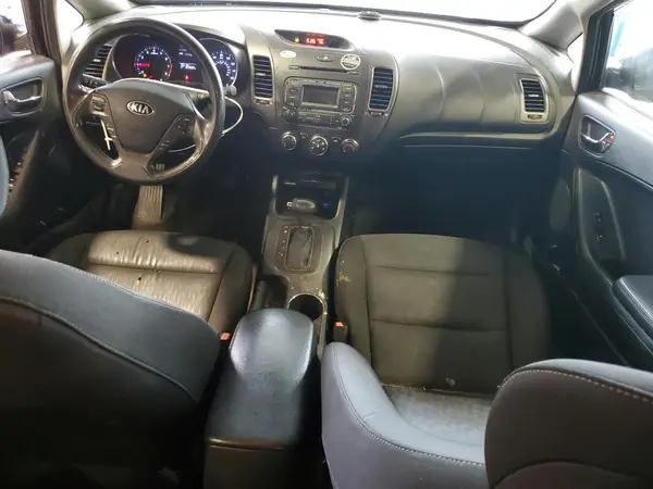 KNAFK4A65G5615233 2016 KIA FORTE - Image 8