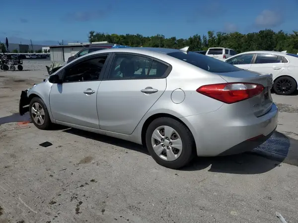 KNAFK4A66G5439440 2016 KIA FORTE - Image 2