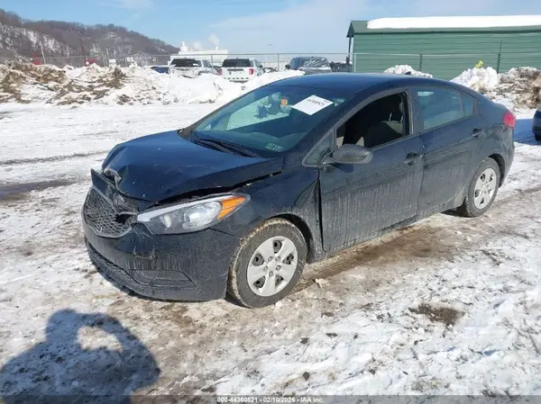 KNAFK4A66G5445058 2016 KIA FORTE - Image 2