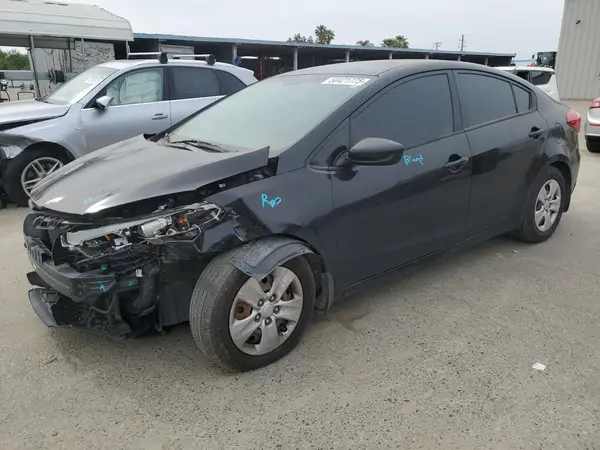 KNAFK4A66G5461437 2016 KIA FORTE - Image 1