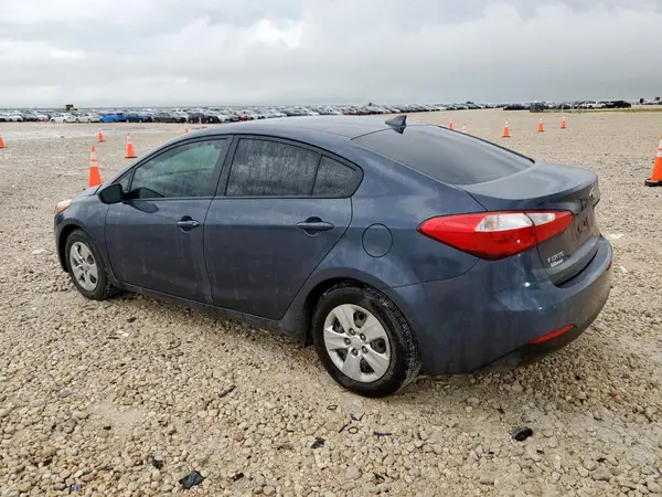 KNAFK4A66G5475564 2016 KIA FORTE - Image 2