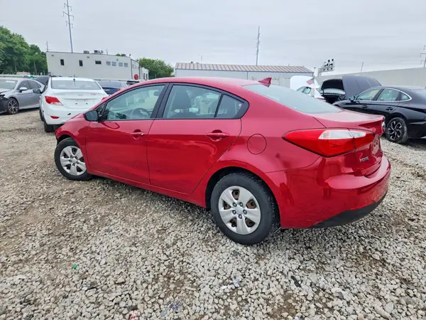 KNAFK4A66G5475631 2016 KIA FORTE - Image 2