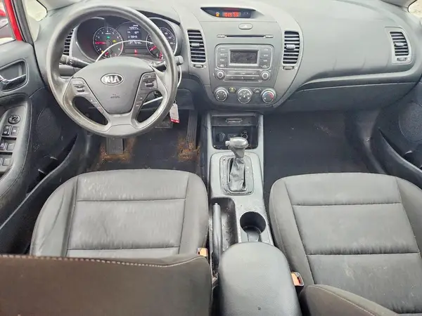 KNAFK4A66G5475631 2016 KIA FORTE - Image 8