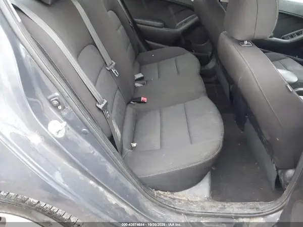 KNAFK4A66G5486709 2016 KIA FORTE - Image 8