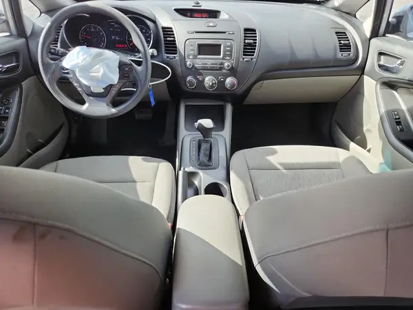 KNAFK4A66G5487066 2016 KIA FORTE - Image 8