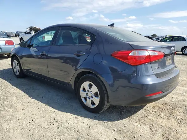 KNAFK4A66G5488055 2016 KIA FORTE - Image 2