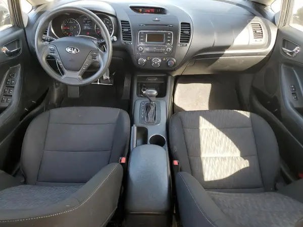 KNAFK4A66G5488055 2016 KIA FORTE - Image 8