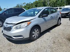 KNAFK4A66G5488685 2016 KIA FORTE