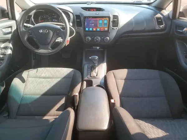 KNAFK4A66G5488718 2016 KIA FORTE - Image 8