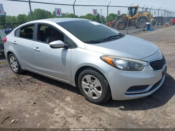 KNAFK4A66G5503377 2016 KIA FORTE - Image 1