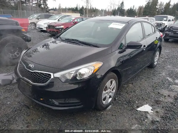KNAFK4A66G5510880 2016 KIA FORTE - Image 2