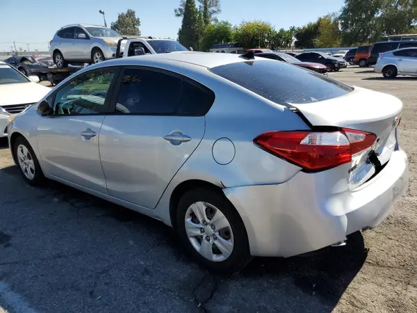 KNAFK4A66G5514959 2016 KIA FORTE - Image 2