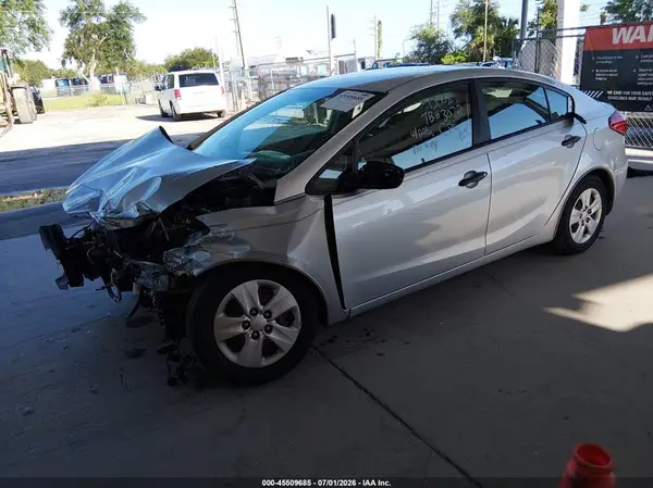 KNAFK4A66G5517313 2016 KIA FORTE - Image 2