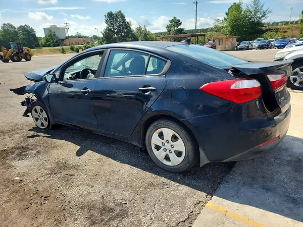 KNAFK4A66G5519613 2016 KIA FORTE - Image 2