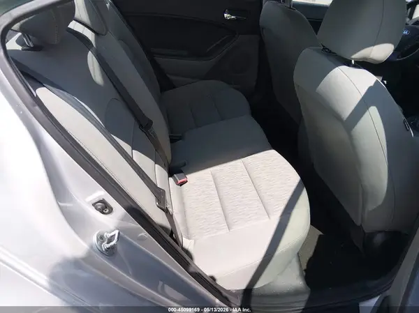 KNAFK4A66G5524911 2016 KIA FORTE - Image 8