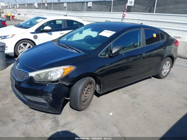 KNAFK4A66G5527453 2016 KIA FORTE - Image 2