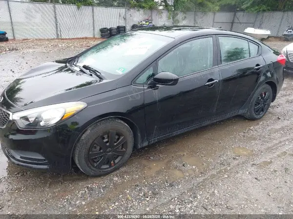 KNAFK4A66G5531406 2016 KIA FORTE - Image 2