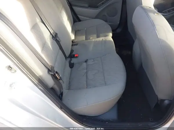 KNAFK4A66G5535682 2016 KIA FORTE - Image 8