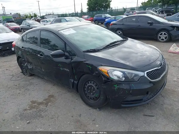 KNAFK4A66G5540073 2016 KIA FORTE - Image 1