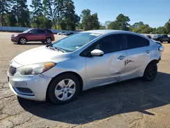 KNAFK4A66G5540705 2016 KIA FORTE