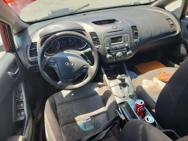 KNAFK4A66G5548836 2016 KIA FORTE - Image 8