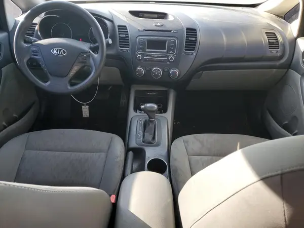 KNAFK4A66G5550683 2016 KIA FORTE - Image 8