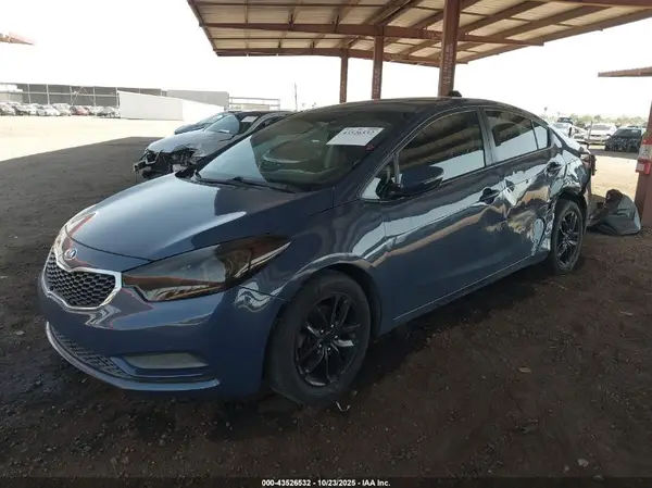 KNAFK4A66G5559237 2016 KIA FORTE - Image 2