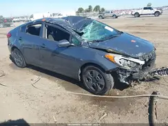 KNAFK4A66G5563482 2016 KIA FORTE