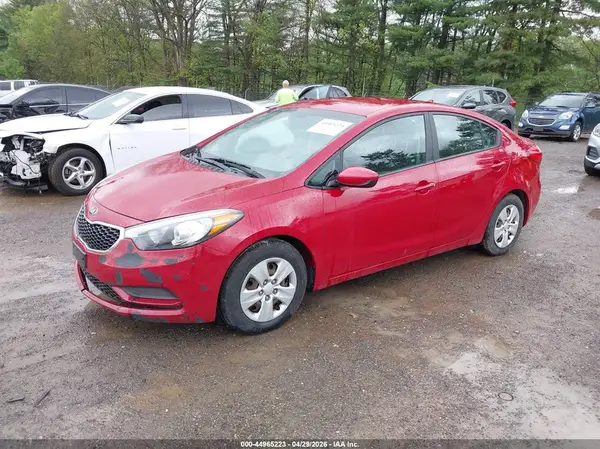 KNAFK4A66G5568066 2016 KIA FORTE - Image 2