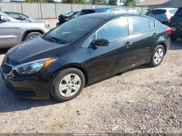 KNAFK4A66G5568486 2016 KIA FORTE - Image 2