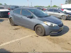 KNAFK4A66G5572599 2016 KIA FORTE