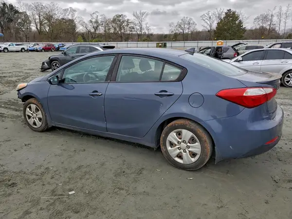 KNAFK4A66G5572618 2016 KIA FORTE - Image 2