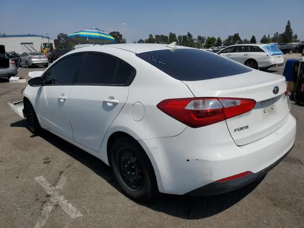 KNAFK4A66G5573865 2016 KIA FORTE - Image 2