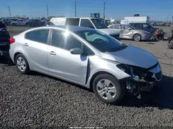 KNAFK4A66G5577026 2016 KIA FORTE