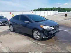KNAFK4A66G5579567 2016 KIA FORTE