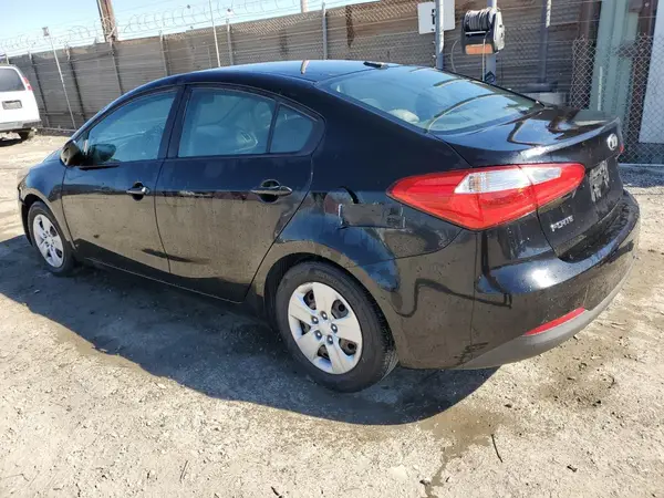 KNAFK4A66G5580007 2016 KIA FORTE - Image 2