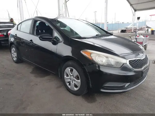 KNAFK4A66G5580833 2016 KIA FORTE - Image 1