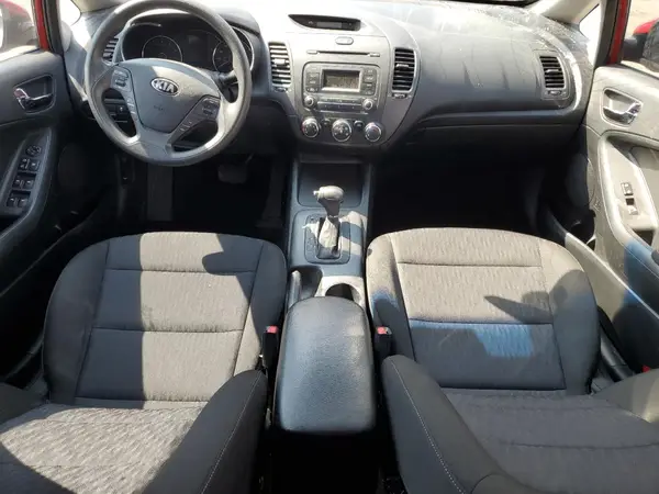 KNAFK4A66G5586440 2016 KIA FORTE - Image 8