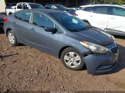 KNAFK4A66G5600756 2016 KIA FORTE