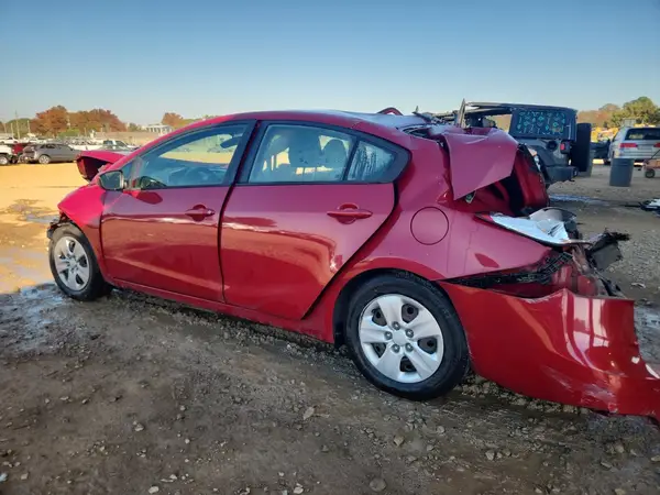 KNAFK4A66G5600868 2016 KIA FORTE - Image 2