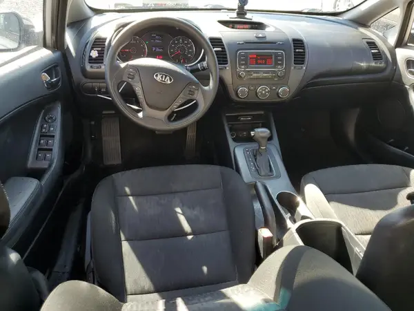 KNAFK4A66G5602698 2016 KIA FORTE - Image 8