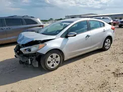 KNAFK4A66G5605794 2016 KIA FORTE